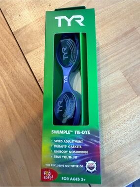 TYR Kids Swim Goggles in Green and Blue